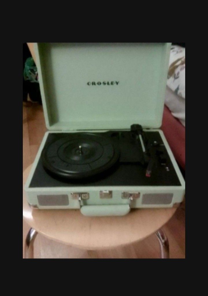 Crosley Portable Record Player With Bluetooth
