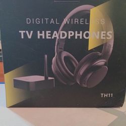 Wireless Headphones for TV, Over-Ear Bluetooth 5.0 TV Headset 


