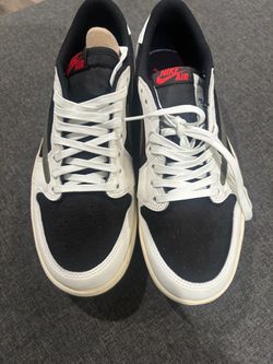 Nike Air Jordan 1 Low  Travis Scott size 11