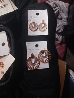 Kendra SCOTT EARRINGS