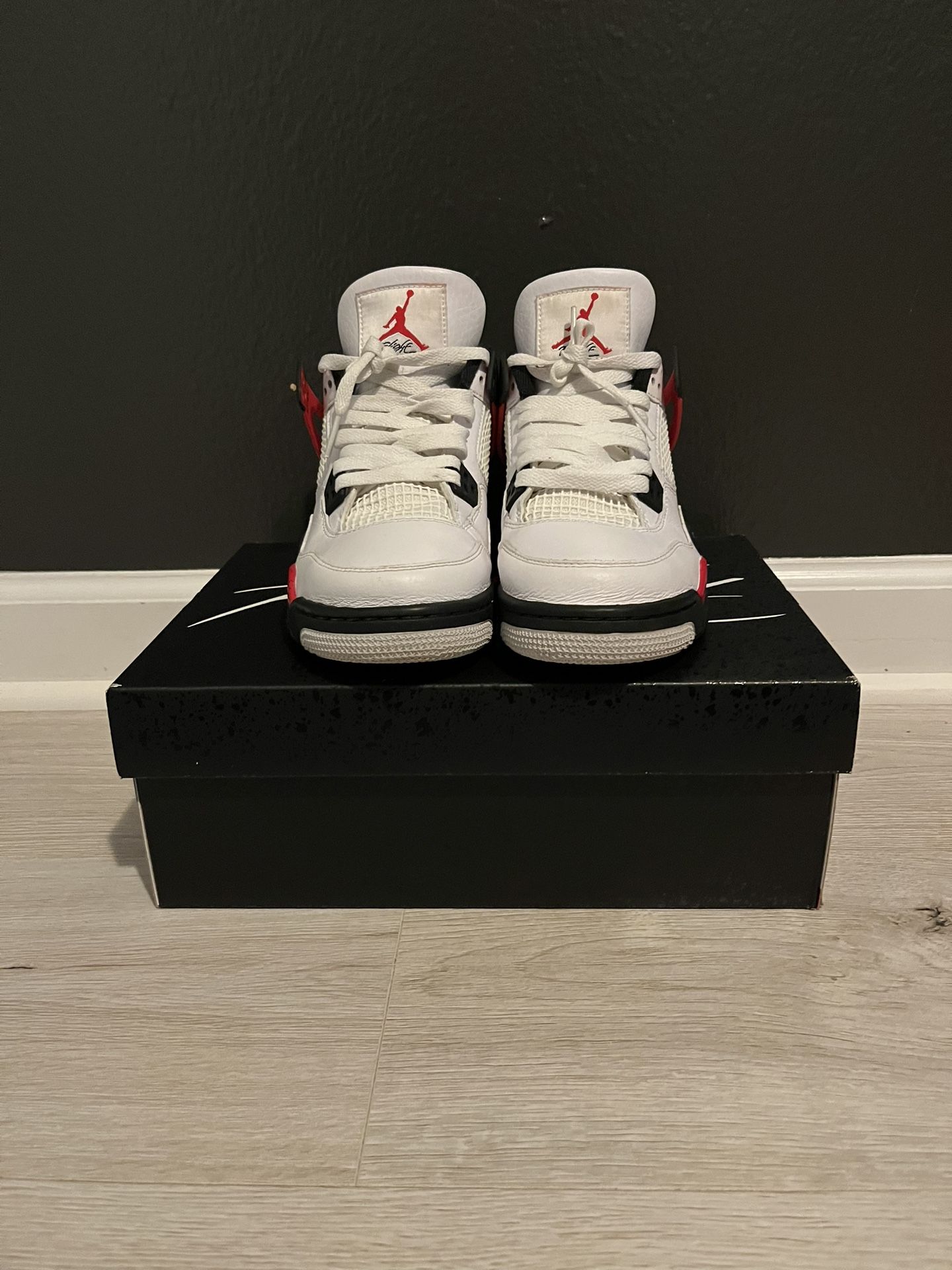 Red Cement Jordan 4 size 6.5y