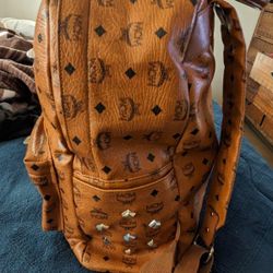 McM  Men’s Backpack Original  $500 OBO