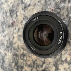 Nikon 24mm 2.8D