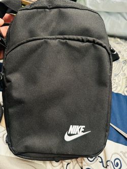 Nike Small Crossbody Shoulder Bag