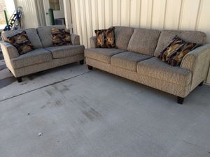 New And Used Couch Pillows For Sale In Raleigh Nc Offerup