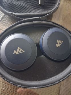 Wireless bombing speakers works great  $25
