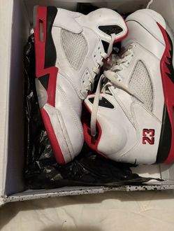 Air Jordan 5 Fire Red Sneakers