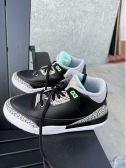 Jordan retro Green Glow kids 3y