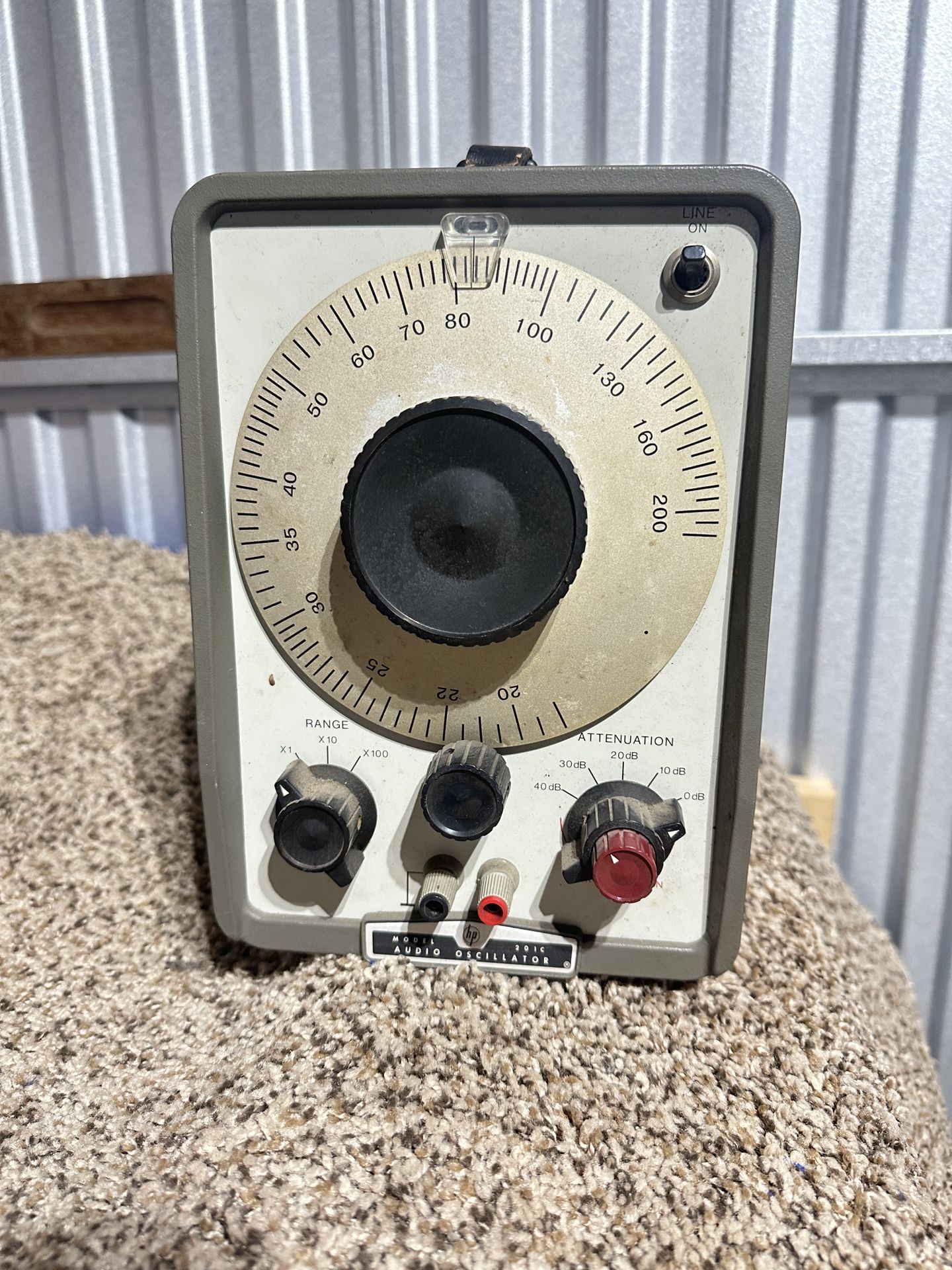 Vintage 1950’s HP Audio Oscillator Model 201C
