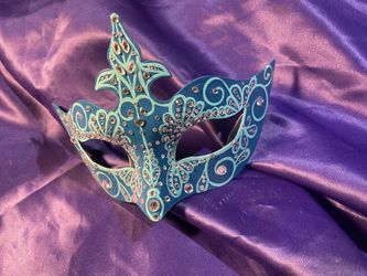 Ice Queen Mask