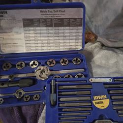 Irwin Metric Tap And Die Super Set And Straight Flute Extractor Set