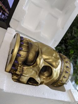 Brand New Collectible Dungeons & Dragons Gold Skull Goblet Tankard Beer Mug Wizard Coast Thumbnail
