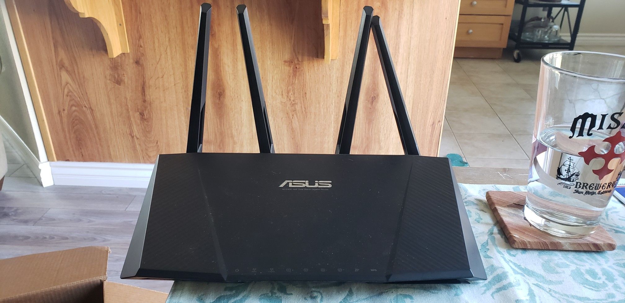 ASUS Dual Band Gigabit wifi router RT-AC87U ac2400