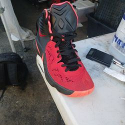 Nike Zoom Hyperfuse
