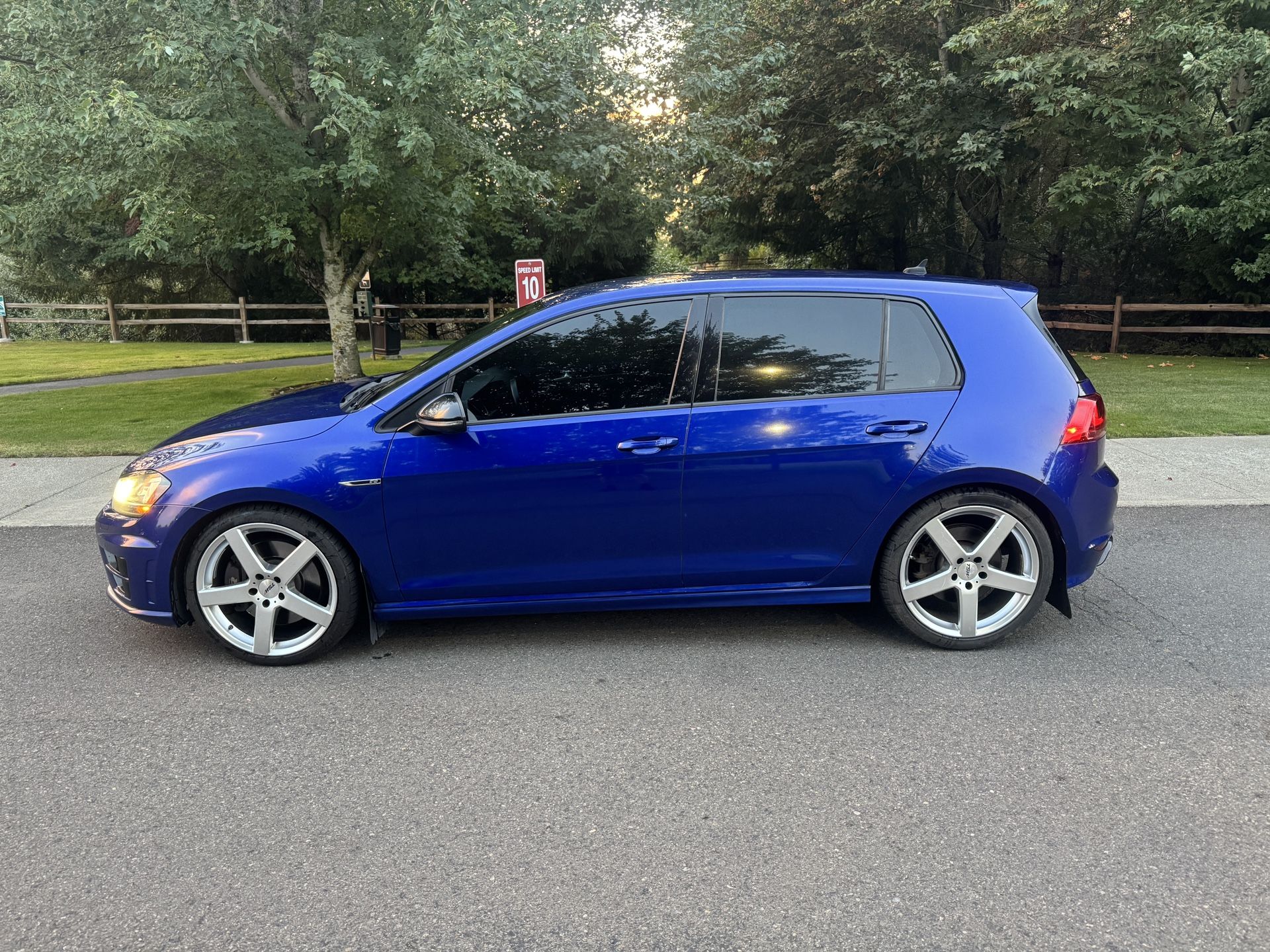 2015 Volkswagen Golf R