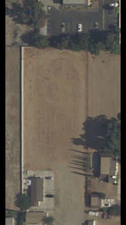 (READ THE DESCRIPTION!) LOCATED IN FONTANA! Storage parking, boat parking, small trailer parking