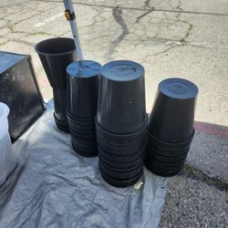 Plastic containers