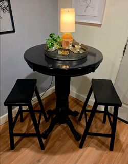 Bistro Table & 2 Chairs