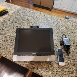 15" Magnavox Tv With Under Mounting Bracket