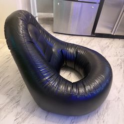 Inflated Chair With Pump