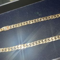 26 Inch special 14k Yellow Gold Italian Cuban Style link