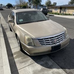 2006 Cadilac DTS Sedan Radiant Bronze Metallic Color