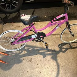 Hello Kitty Girls Bike