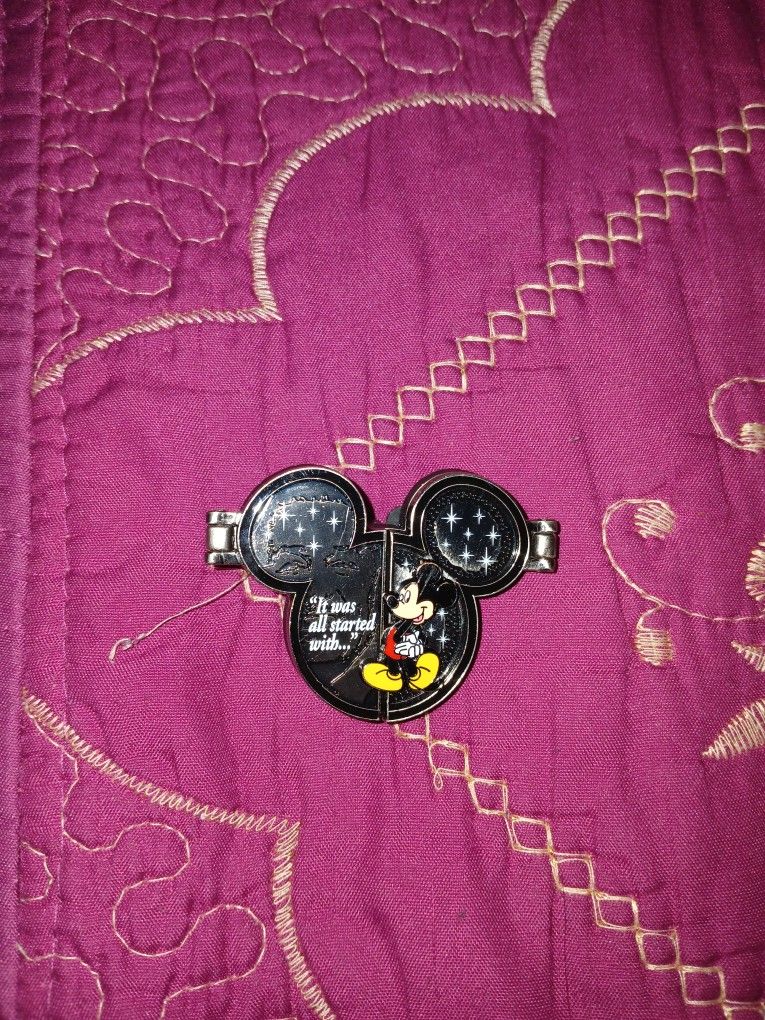 Disney Mickey Mouse Pin