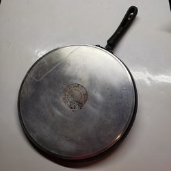 T-Fal 12 Round Griddle Pan Comal ○READ PIC○ WHAT U SEE GET GET for Sale in  Edinburg, TX - OfferUp