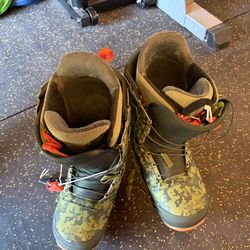 Snowboard Boots - Burton