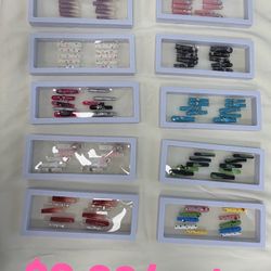 Wearable nails