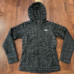THE NORTH FACE Women's Thermoball Puffer Jacket Extra Small XS with Hood