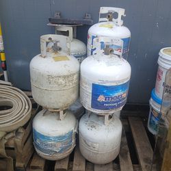 Propane tanks 5 gallon size