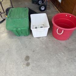 Assorted Plastic Bins