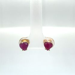 14KT Yellow Gold Ruby Heart Earrings 1.20g I-550