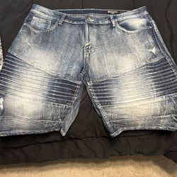 2 Pairs Of Men’s South Pole Shorts Size 38