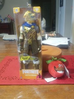 Fortnite Toy And Fortnite Plush Keychain