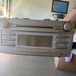 Toyota Camry Original Radio