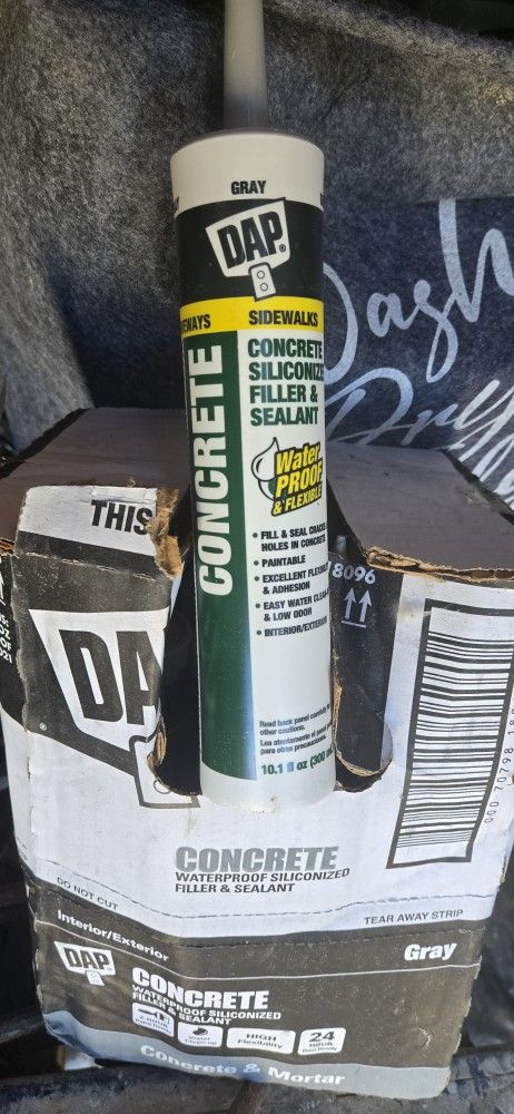 DAP 12 Pack of 10.1 Oz Dap Concrete Gray Watertight Filler and Sealant