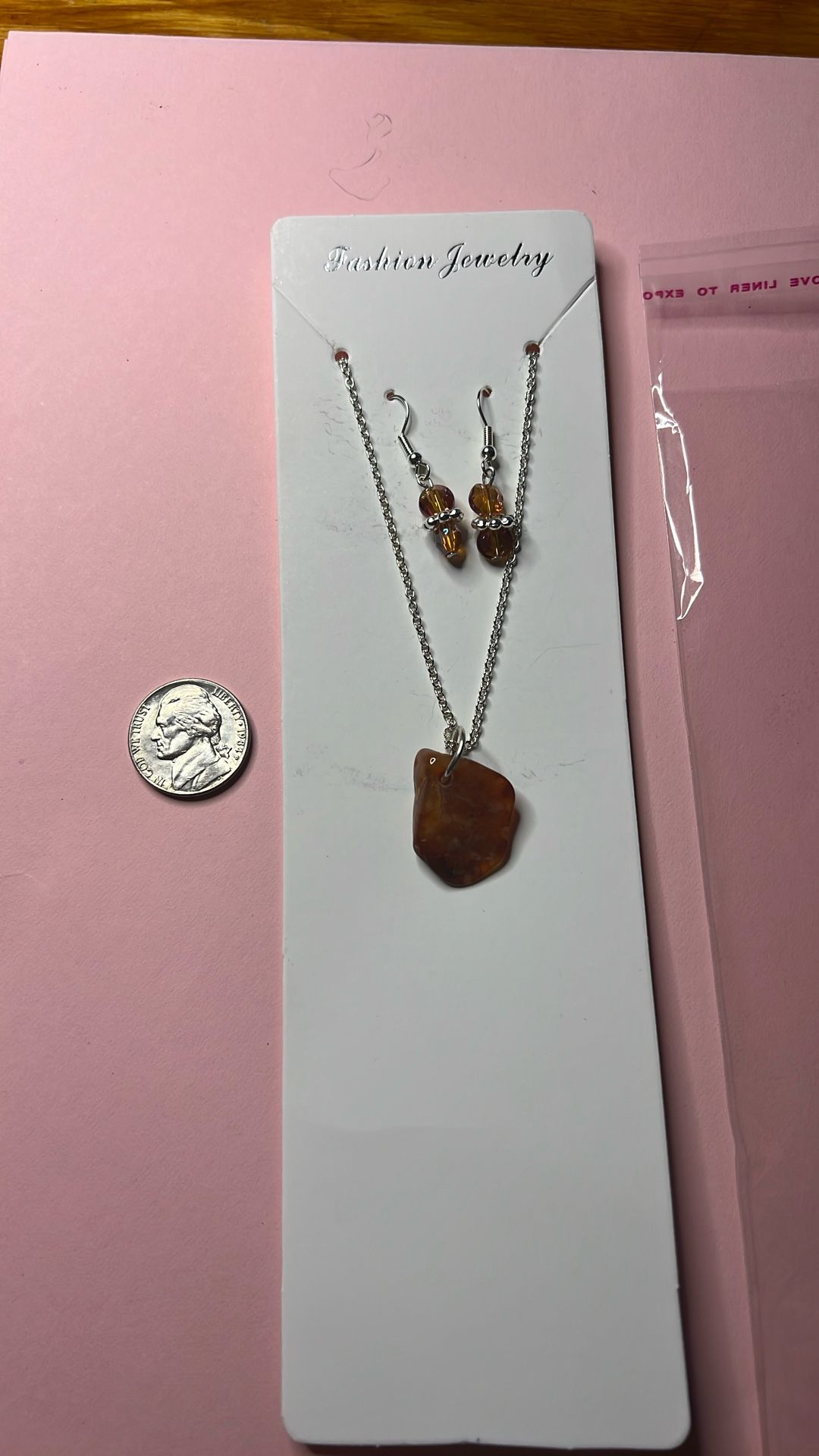 Agate With earrings
