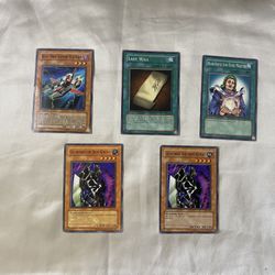 Bundle of 5 yugioh cards