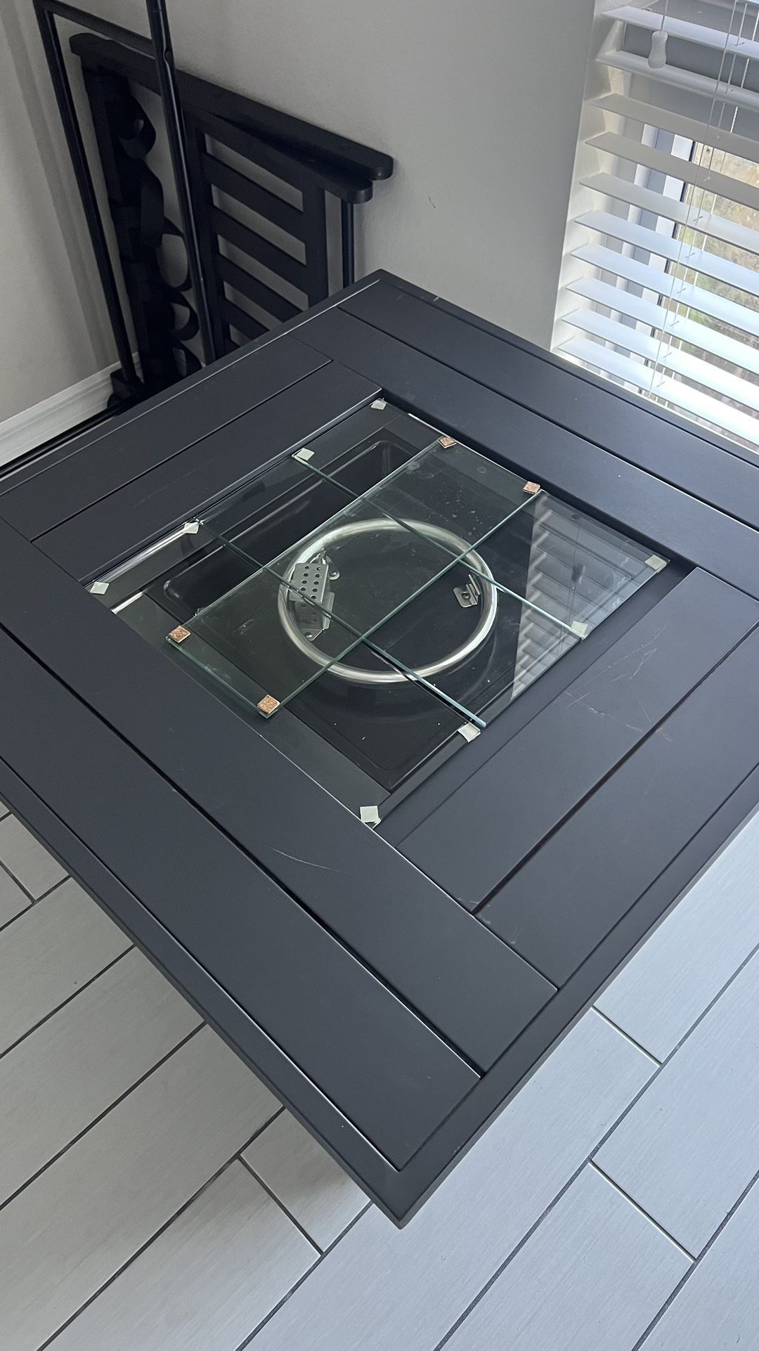 External Fireplace Table With Stainless Steel Lid 