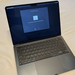 2022 MacBook Air M2