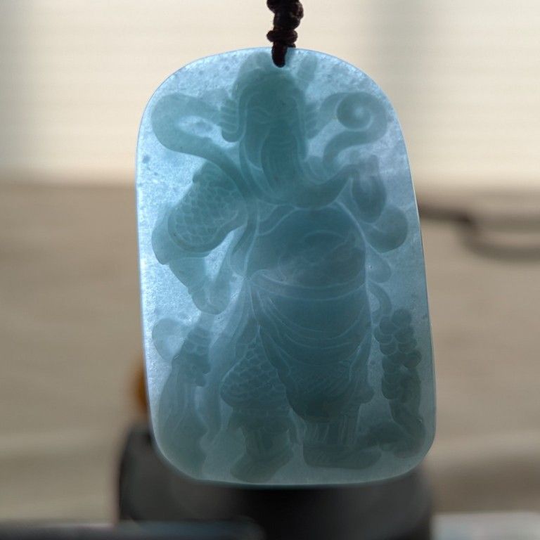 Asian carved guan yu , the god of Chinese warrior Jadite Jade pendant necklace