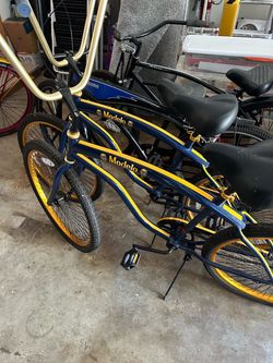 Modelo beer bikes set of 2 , $200 each or $350 set