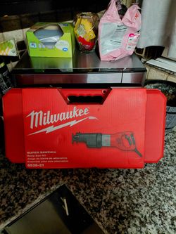 Super Sawzall 15amp Corded Milwaukee