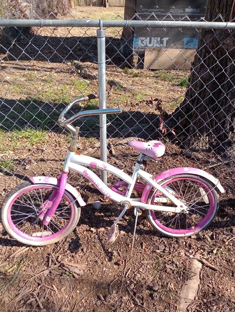 Hello Kitty Kid's Bicycle 