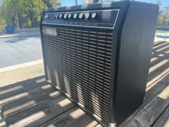 Yamaha G50-112 Fifty 50 Watt 1”x12” Guitar Amp 1(contact info removed)