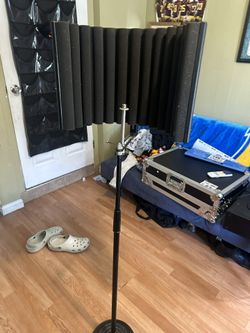 Microphone Stand