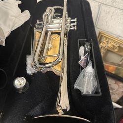 Easter Trumpet Set 